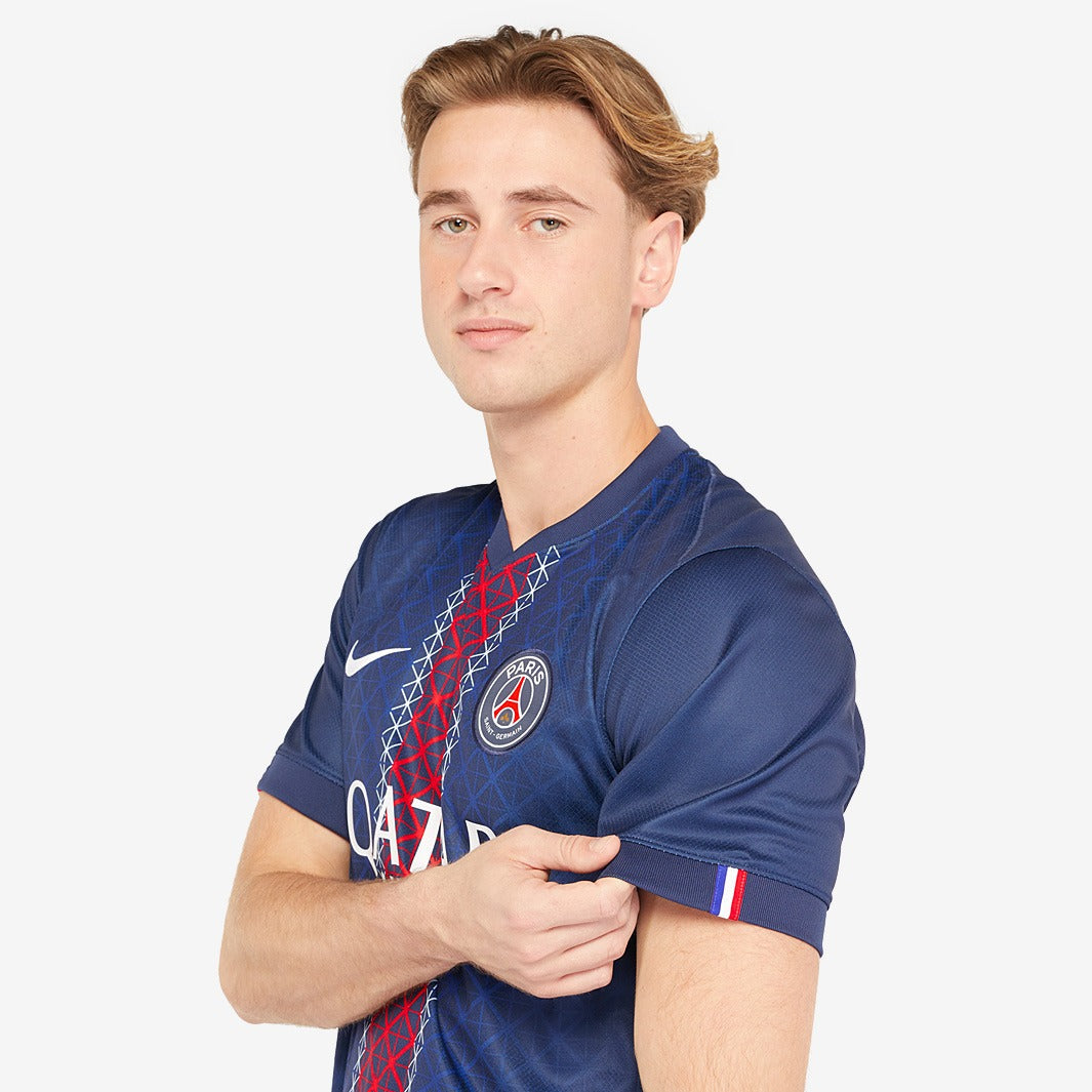 Camisa Nike Paris Saint Germain 2025/26 I Torcedor-Veste a Paixão