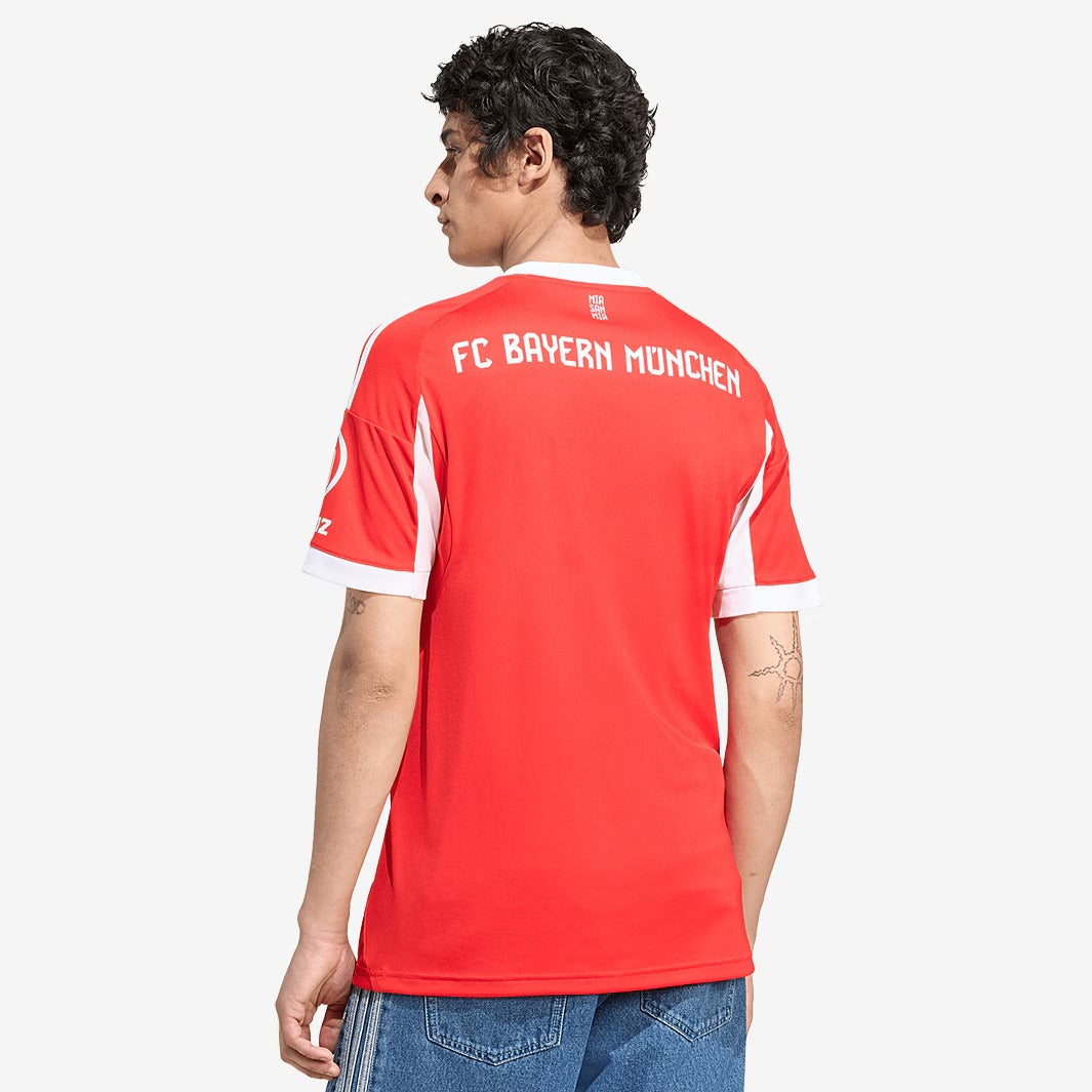 Camisa Adidas Bayern de Munique 2025/26 I Torcedor-Veste a Paixão