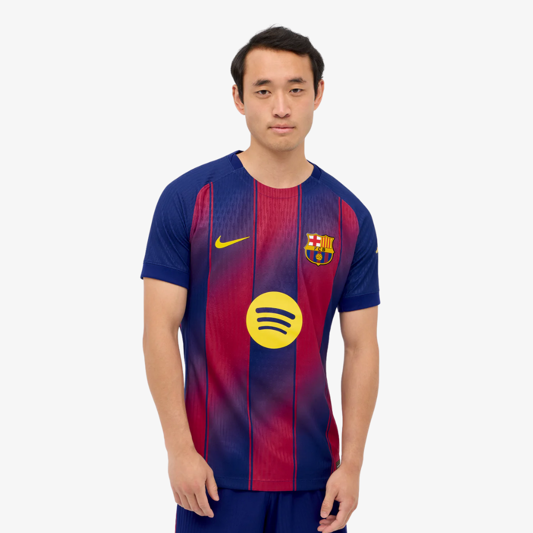 Camisa Nike Barcelona 2025/26 Torcedor-Veste a Paixão