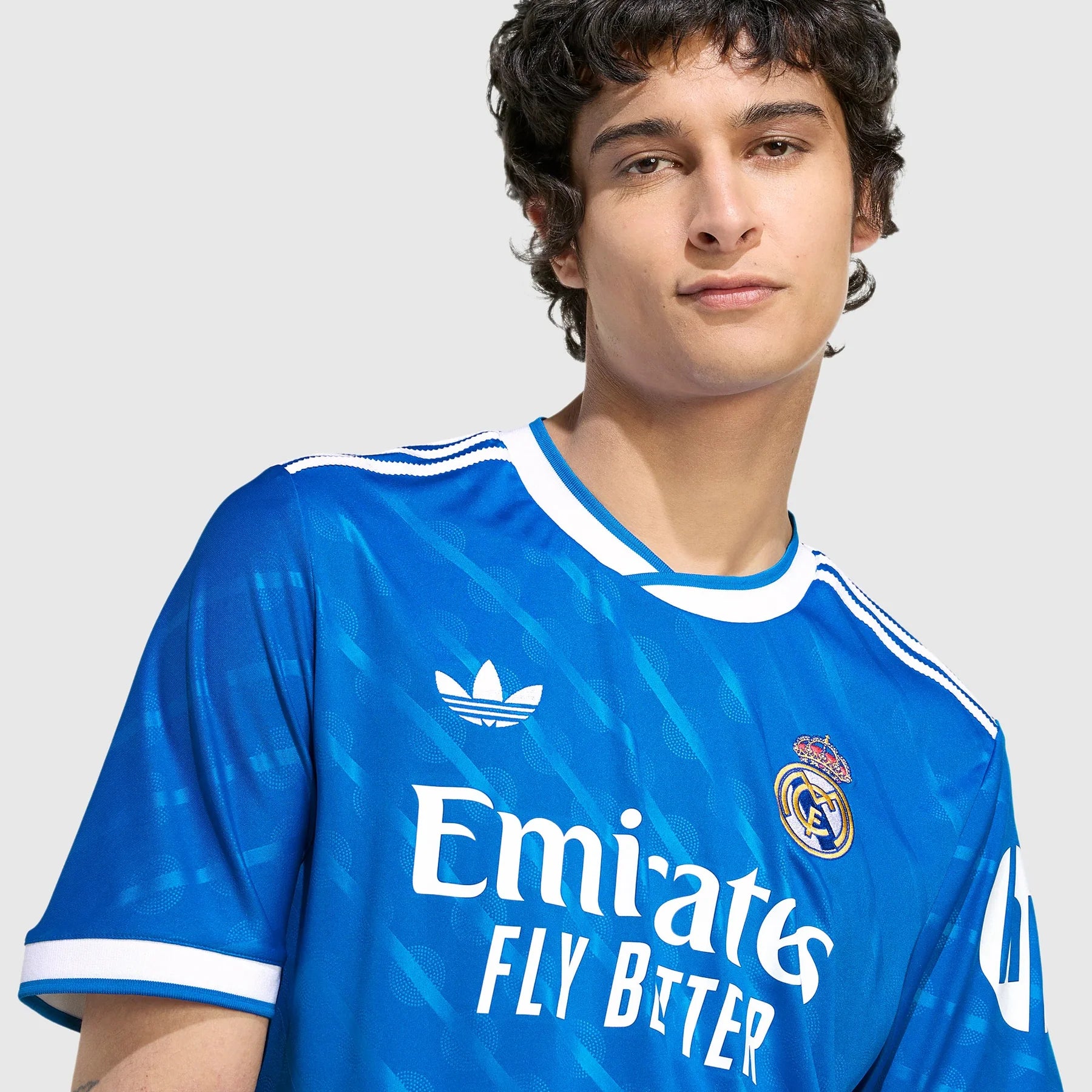 Camisa Adidas Real Madrid 2025/26 III Torcedor-Veste a Paixão